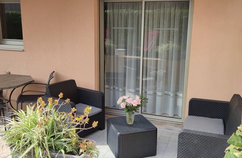 California - Pezou Apartment | T2 ground floor East Cannes, close to the beach of the Hotel Martinez