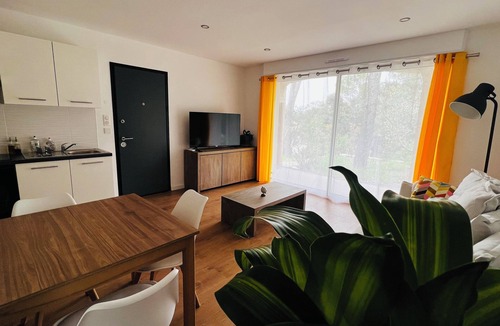 Saint-Clement-de-Riviere Apartment | T2 La Pascaline Avec Petit Jardin