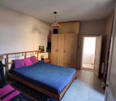Saint-Jean-de-Vedas Apartment | T2 sur la place du village proche Mer et Montpellier