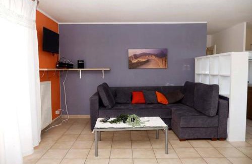 Port Marianne Apartment | T3 Apartment with Parking, Port Marianne, Tram to Centre, Beaches, Montpellier