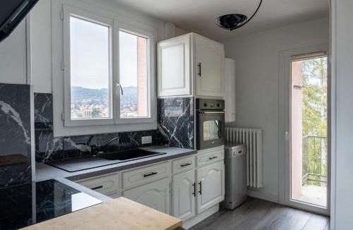 Gap Apartment | T3 Lumineux - 4 personnes - parking et Wi-Fi