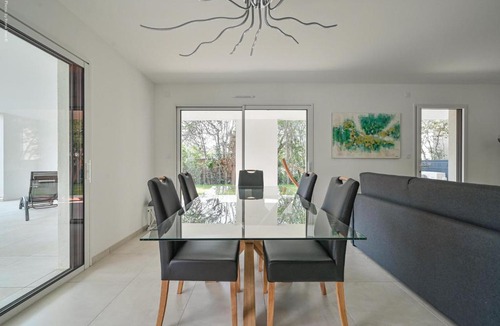 Les Lecques Apartment | T3 NEUF – C13 - JARDIN-TERRASSE ET PISCINE – ACCÈS DIRECT PLAGES ET CENTRE VILLAGE