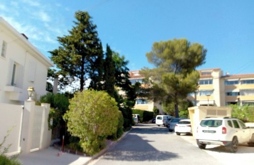 Boulouris-sur-Mer Apartment | T3 RDJ South, Sea residence exit