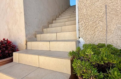 Roquefort-la-Bedoule Apartment | T3 villa with terrace - Near Cassis