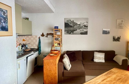 Pra Loup Apartment | T4 3 bedrooms - 6 pers - 350 m. from cable car - Pra-Loup ski resort WINTER/SUMMER