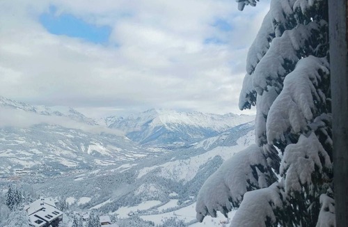 Pra Loup Apartment | T4 3 bedrooms - 6 pers - 350 m. from cable car - Pra-Loup ski resort WINTER/SUMMER