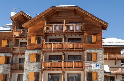 Chantemerle Apartment | Terrace, balcony, tv, ski locker, 35m², Serre Chevalier