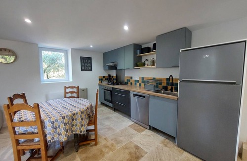 Saint-Bresson House | The Chestnut Tree Cottage (2 to 4 people)