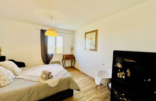 Meynes House | The Galus Cottage Perfect Family Getaway in the South of France