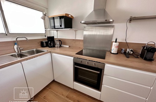 Carqueiranne Apartment | The Malibu - Port de Carqueiranne - All on foot