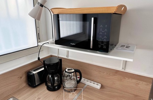 Carqueiranne Apartment | The Malibu - Port de Carqueiranne - All on foot