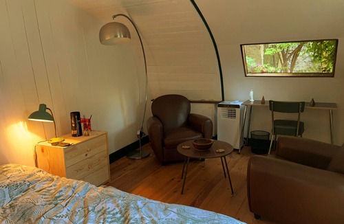 Marseille Bed & Breakfast | The OASIS of the BASKET