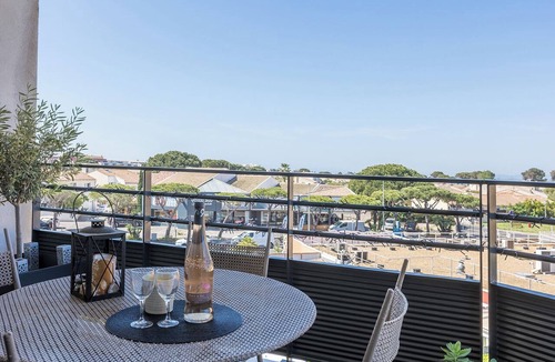 Palavas-les-Flots Apartment | The Plaza *Panoramic Terrace *Beach *Parking