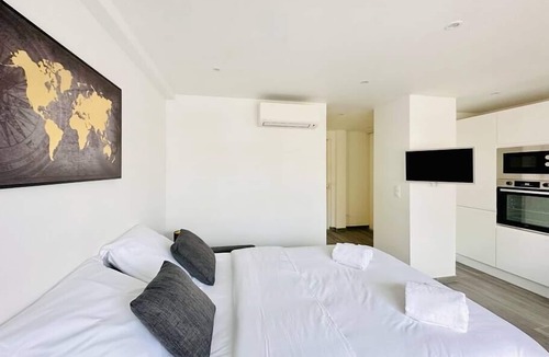 Carnot Apartment | The Royal Carnot - Studio - Cannes Center Terrace