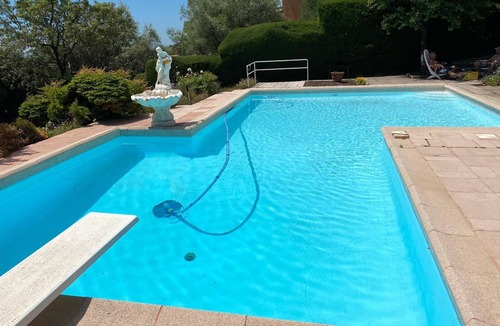 Tourrettes-sur-Loup Villa | The Well House — Charming 4-bedroom villa with AC, WiFi in Tourrettes-sur-Loup