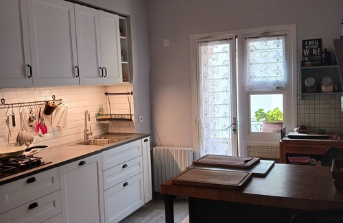 Beziers City Centre House | Townhouse near canal Midi with large terrace