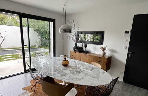 Mont Duplan House | Townhouse with garden and pool