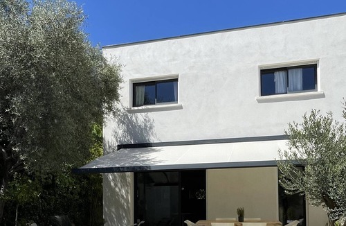 Mont Duplan House | Townhouse with garden and pool