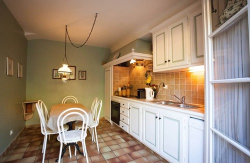 Ramatuelle Apartment | Tranquil, beautiful ground floor apartment with terrace and sea view