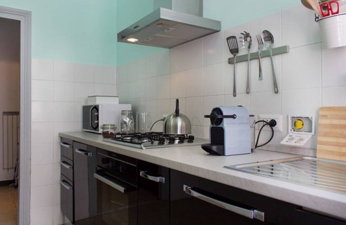 Trastevere Apartment | TrastevereHome - San Cosimato View on Trastevere Square