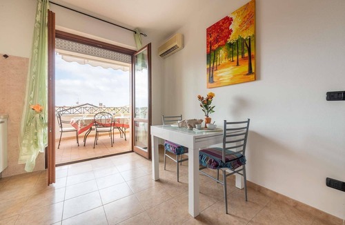 La Pietraia Apartment | TRILO GEMELLI 4: convenient to Lido beach