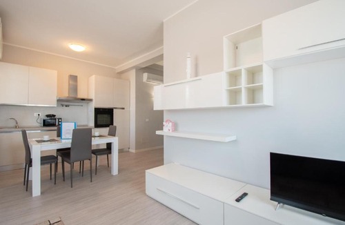 Centro Storico Sud Apartment | Trilocale Piazza della Repubblica - F&L Apartment
