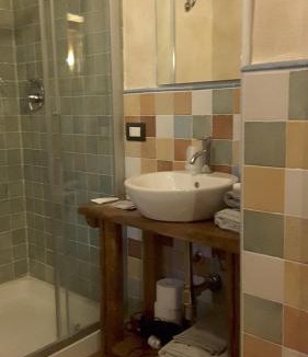 Collagna House | Trout Lodge