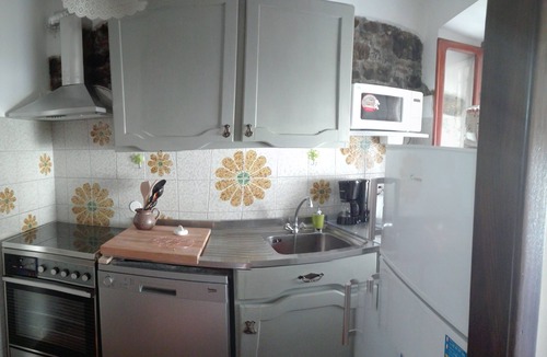 Benabbio Apartment | Typical house with garden and veranda in ancient village