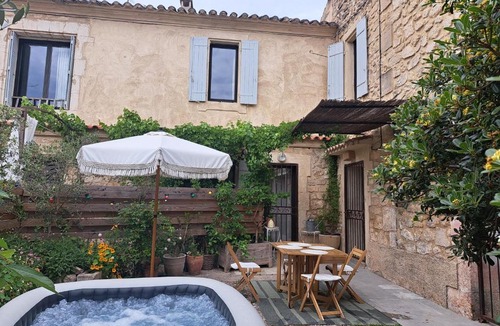 Maussane House | Un air de vignes, jacuzzi privatif, centre maussane