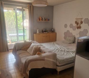 Greoux-les-Bains Apartment | unesibelleprovence