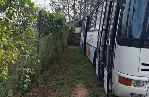 Milhaud House | Unique Vacations in a Converted Bus