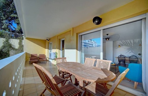 California - Pezou Apartment | Upstays Croisette Terrace 47m² Apartment