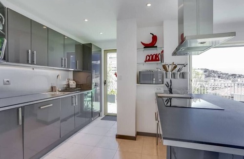 Carnot Apartment | Upstays Sea View Terrace 82m² Apartment Carnot