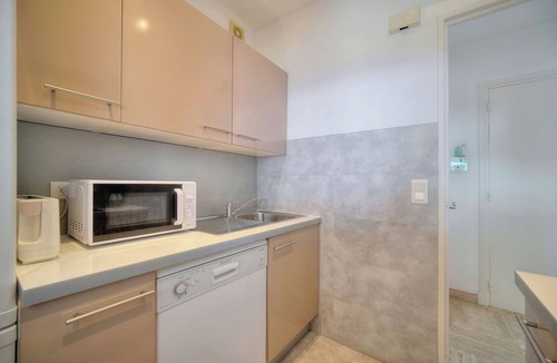 California - Pezou Apartment | Upstays Sea View Terrace 53m2 Apartment