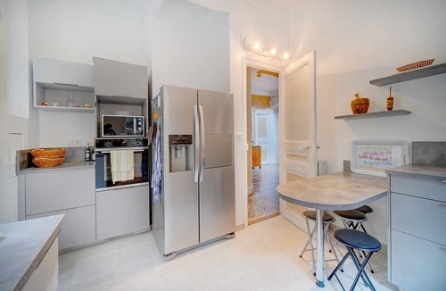 California - Pezou Villa | Upstays Terrace Garden 100m² Villa Center