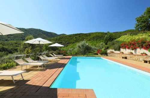 Pieve di Chio House | Vacation home Zen by Interhome