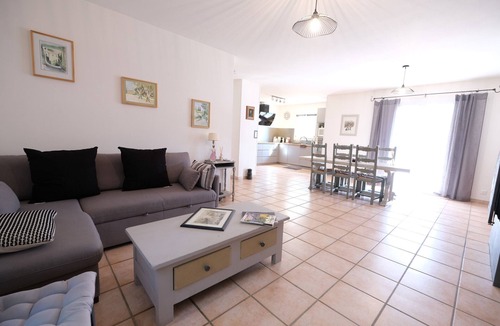Mouries Villa | Vacation rental house with pool MOURIES LS1-194