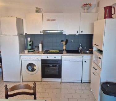 Valras-Plage Apartment | Valras