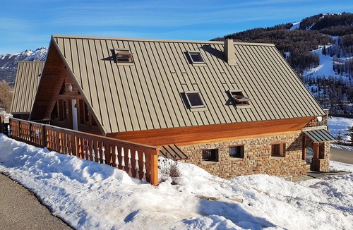 Les Claux Ski Chalet | VARS LES CLAUX - LOWER CHALET 45m² ON THE SLOPES
