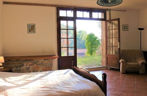 Flayosc House | Vast 140 m² Provencal farmhouse: 3 bedrooms in the calm of the Pines