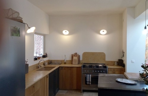 Saint-Quentin-la-Poterie House | Vast village house, swimming pool 12x4, land 700 m2