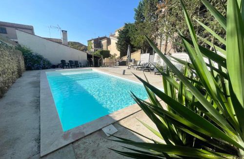 Roujan Apartment | Velezia Guesthouse