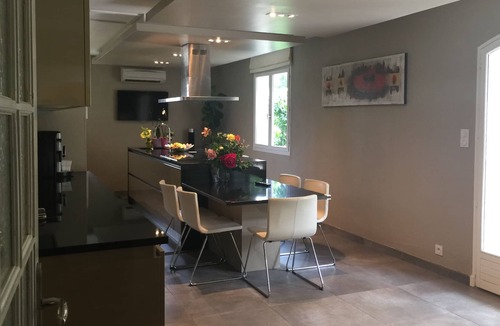 Mas-Blanc-des-Alpilles House | Very beautiful villa at the foot of the Alpilles next to St Rémy de Provence