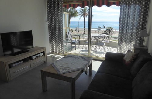 Cros-de-Cagnes Apartment | Very Nice 2 rooms of 55 m ° Waterfront near Hippodrome Riviera