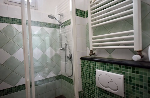 Rione XVIII Castro Pretorio Apartment | Via Curtatone 12 Apartment