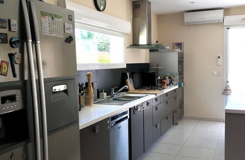Roquefort-les-Pins Villa | Villa 10p Heated Secured Pool, Spa Jacuzzi - 20 min Cannes Nice