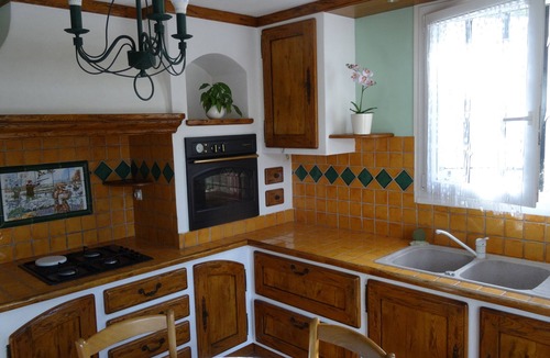 Cabasse Villa | VILLA 6 PERSONS WITH SWIMMING POOL between Sea and Land