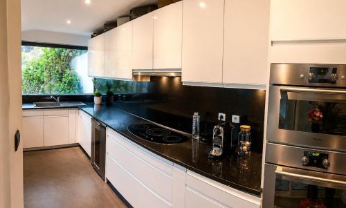 Pelissanne Villa | Villa Adelia