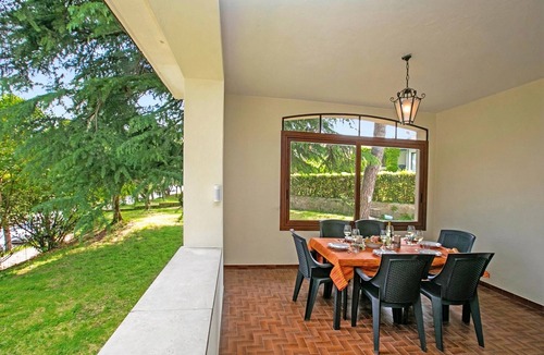 Salo Apartment | Villa Alberti Apt Bruna 900m from Garda lake w/shared garden, Salò, Italy