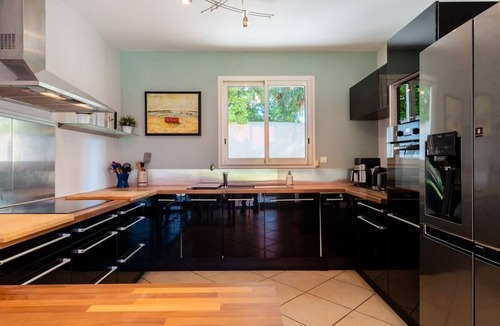 Beziers Villa | Villa Andria — Family-friendly, petanque, playful spirit & pool